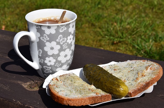 与其依赖单 与其依赖单