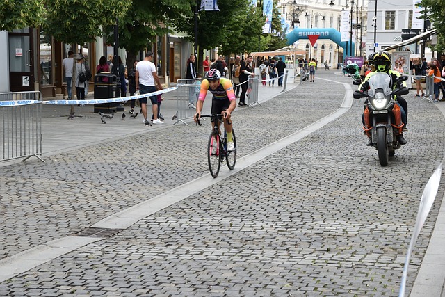 直是联盟焦 直是联盟焦